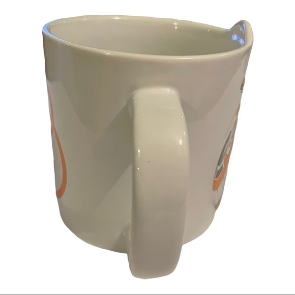 STAR Wars BB 8 oversized mug - Picture 3 of 5